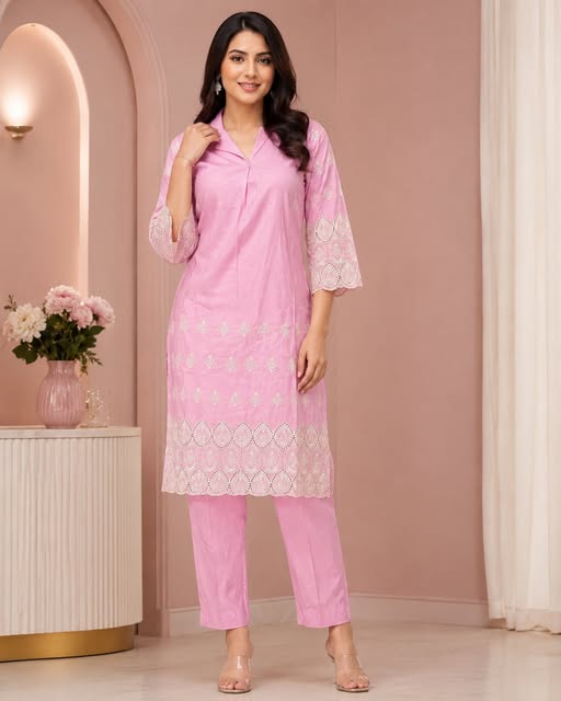 Pink kurta and trousers with embroidered scalloped edges